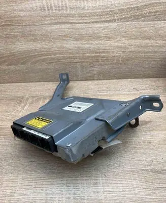 Toyota Prius (XW20) ABS control unit/module 8954047080 8665220010