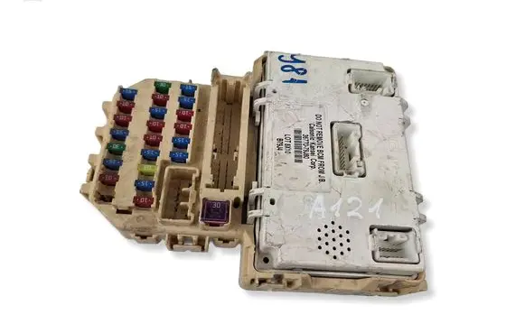 Suzuki SX4 Fuse module 3677079J80