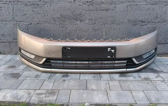 Volkswagen PASSAT B7 Front bumper 3AA807221