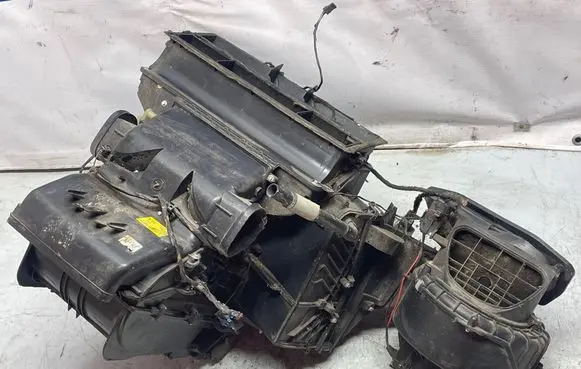 Opel Zafira B Interior heater climate box assembly 13113823