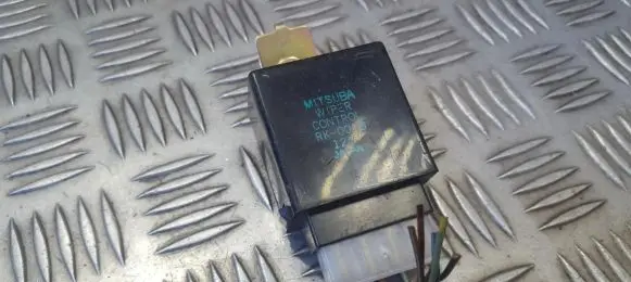 Subaru Legacy Window wiper relay RK0098 RK-0098