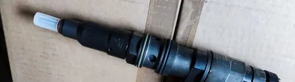 Mercedes-Benz Sprinter W906 Fuel injector 0445120642-II