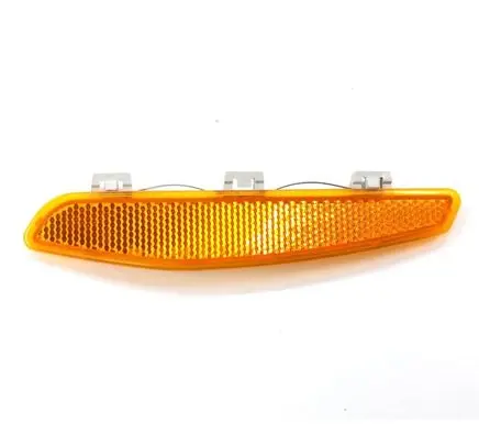 BMW 5 E60 E61 Front reflector 7839089