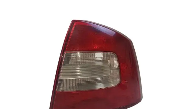 Skoda Octavia Mk2 (1Z) Rear/tail lights 1Z5945096B