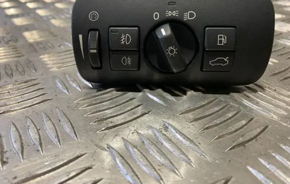 Volvo S80 Light switch 30739414