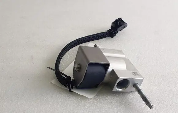 Jeep Avenger Air conditioning (A/C) expansion valve T588455 SOP10M303