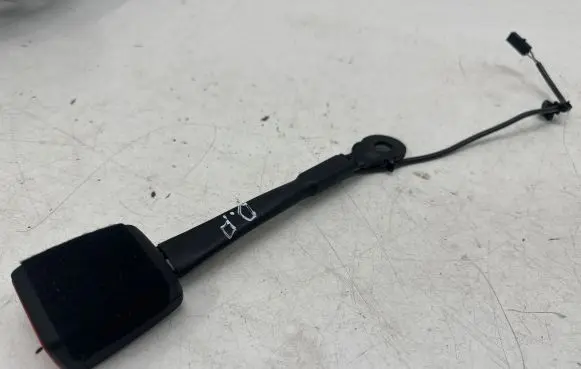 Skoda Kamiq Front seatbelt buckle 654857755