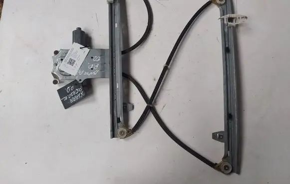 Citroen Xsara Picasso Front door window regulator with motor 0130821900
