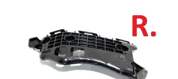 Front bumper mounting bracket