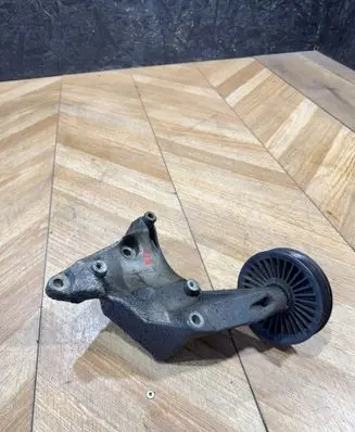 Opel Zafira A A/C compressor mount bracket 24459840