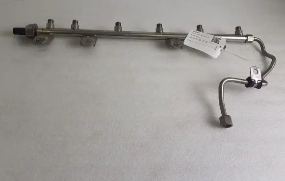 BMW 3 E92 E93 Fuel main line pipe 7537319 0901255977 55PP1101
