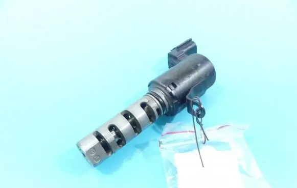KIA Carens II Camshaft position sensor 24355-25000 IMPRK1175869