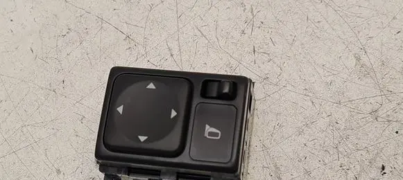 Nissan Juke I F15 Wing mirror switch 2914K1