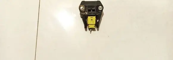Subaru Outback Airbag deployment crash/impact sensor 98231ag020 7608227b0