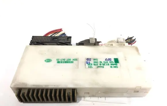 BMW 5 E39 Central body control module 8378635