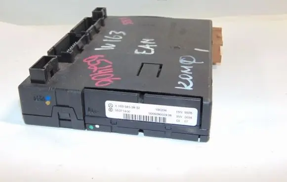 Mercedes-Benz ML W163 Comfort/convenience module A1635459032 A1635452832