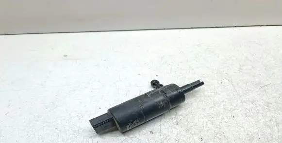 BMW X5 E70 Headlight washer pump 8377430