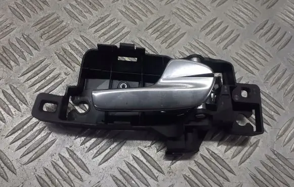 Ford Mondeo MK IV Rear door handle trim 6M21-U22600