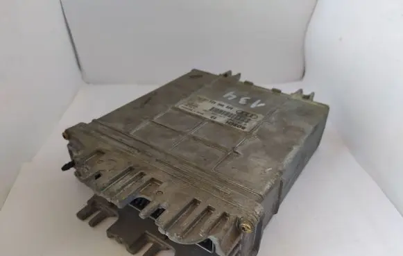 Audi A4 S4 B5 8D Engine control unit/module 02896021CE 0281001425426