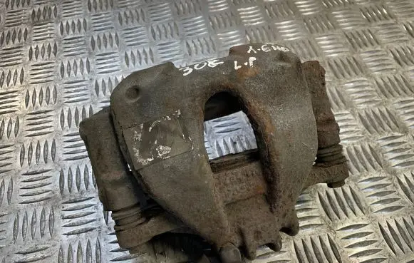 Peugeot 308 Front brake caliper