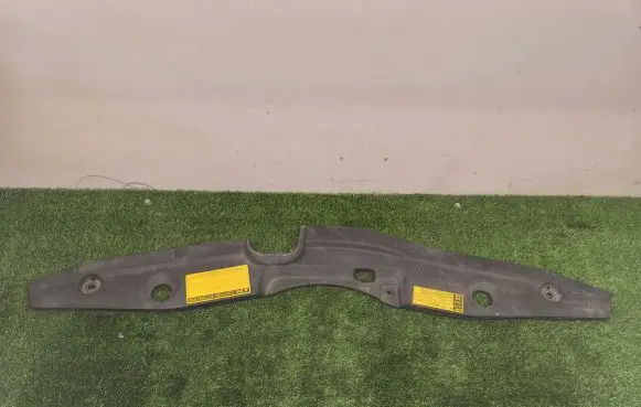 Toyota Prius (XW30) Radiator trim 5328947030
