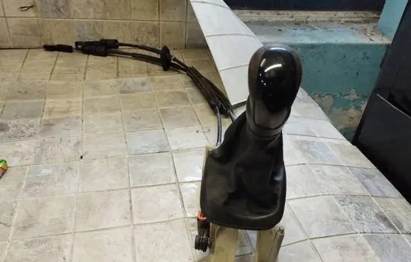 Mercedes-Benz Vaneo W414 Gear shifter/selector A1683600109