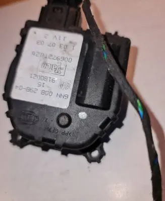 Opel Vectra C Air flap motor/actuator 6NN008298 1030703 9180021