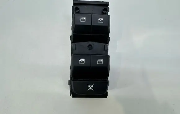 KIA Ceed Electric window control switch 93570J7000