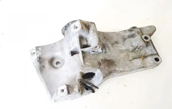 Volkswagen Polo Engine mounting bracket 036145169g