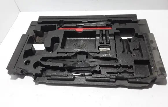 Land Rover Range Rover L322 Tool set AH2219C004AA