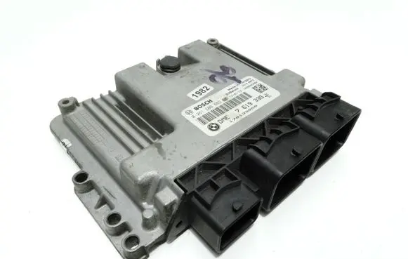 Mini One - Cooper Coupe R56 Engine control unit/module 7619335 170133958 0261S06662