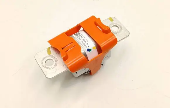 Tesla Model S Battery relay fuse 105312400A T15L0047987