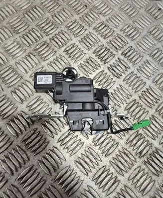 Volvo S90, V90 Seat back rest lock catch 31436463