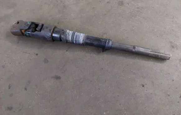 Steering column universal joint