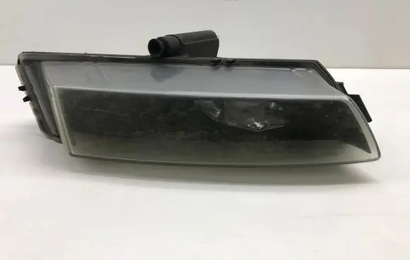 BMW 1 E81 E87 Front fog light 7181288 0305084002 LE06A147