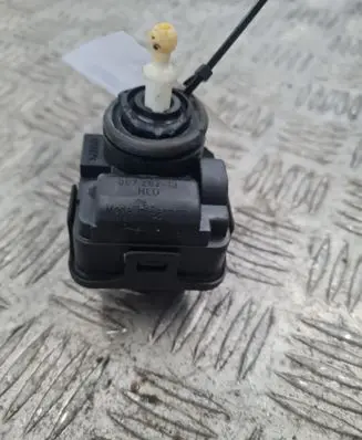 Audi A6 S6 C5 4B Headlight level height control switch 8L0941295