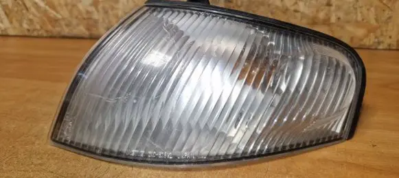 Mazda 323 F Front indicator light 21061812