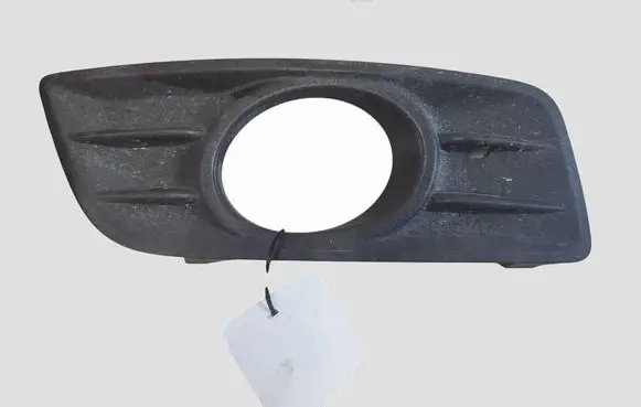 Volvo V50 Front fog light trim/grill 30779101
