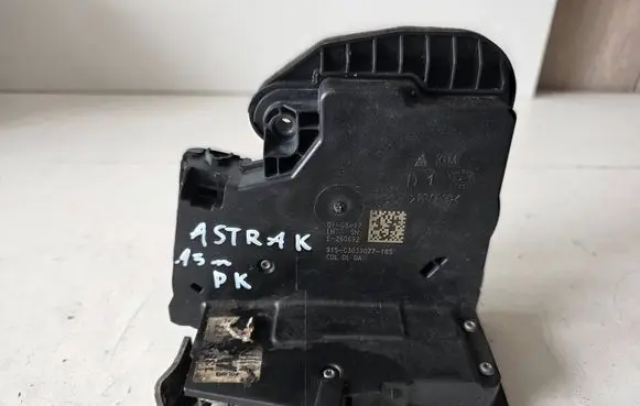 Opel Astra K Front door lock