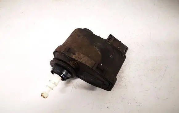 Volkswagen Golf III Headlight level adjustment motor 1H0941295