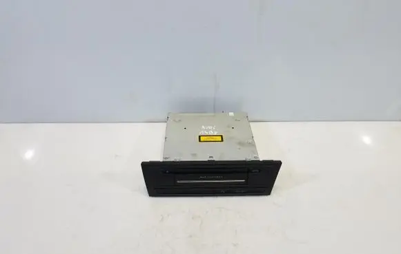 Audi A4 S4 B8 8K Navigation unit CD/DVD player 
