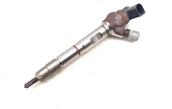 Audi A5 Fuel injector 04L130277AE 0445110471