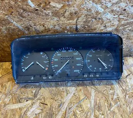 Volkswagen Transporter - Caravelle T4 Speedometer (instrument cluster) 701919059AB E11065419 84585270