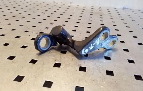 Ford Kuga I Rear door upper hinge