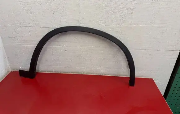 BMW X1 F48 F49 Front arch trim 7332338 51777332338