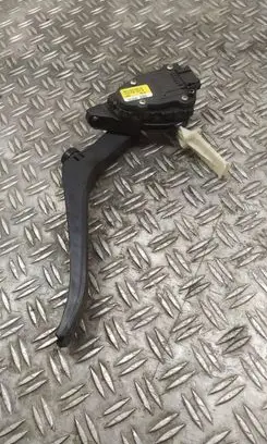 Audi Q7 4L Accelerator throttle pedal 7L0723507B