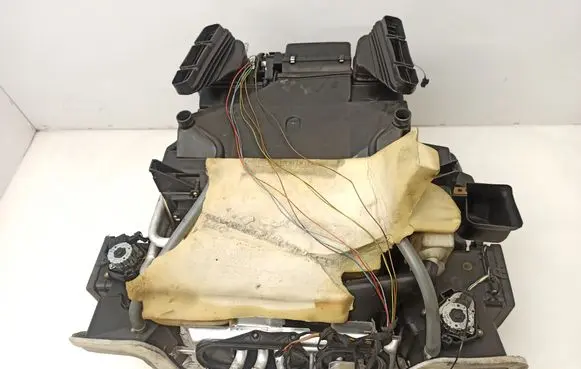 Interior heater climate box assembly