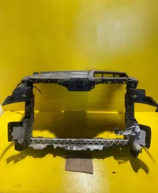 Volkswagen Scirocco Radiator support slam panel