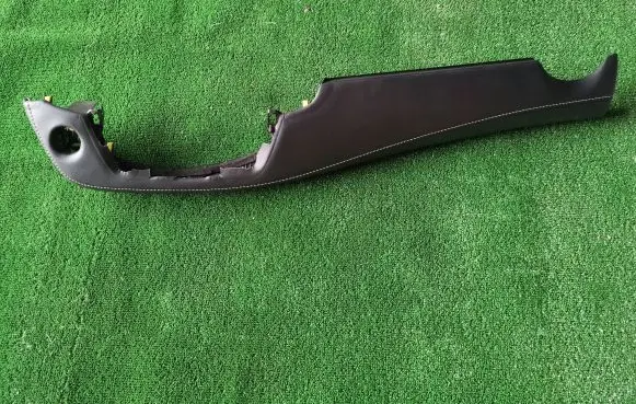 Toyota RAV 4 (XA40) Dashboard center trim panel 55012-42090