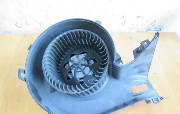 Opel Vectra C Heater fan/blower 007014W C41C60D